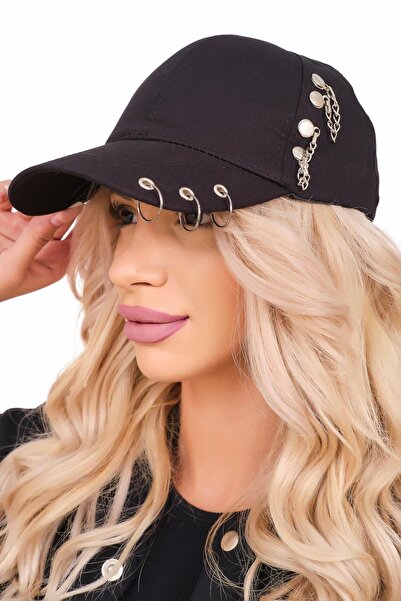Elif İç Giyim Siyah Zincirli Ve Piercingli Kep Şapka
