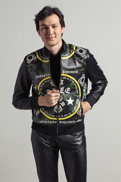 Deriderim Black Camouflage And Geometric Digital Printed Sleeves And Ribbed Waist College Men's Genuine Leather Coat