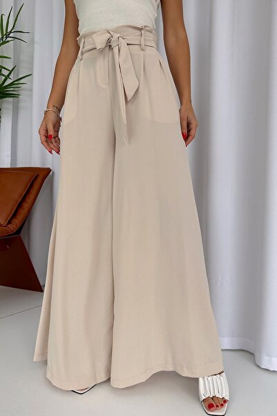 Mine Tan Butik Παντελόνι σε μπεζ χρώμα με διπλό πόδι και λεπτομέρεια ζώνης