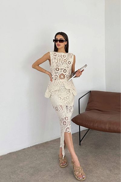 Eka Ecru Asymmetric Cut Women's Crochet Set - 0999-24075