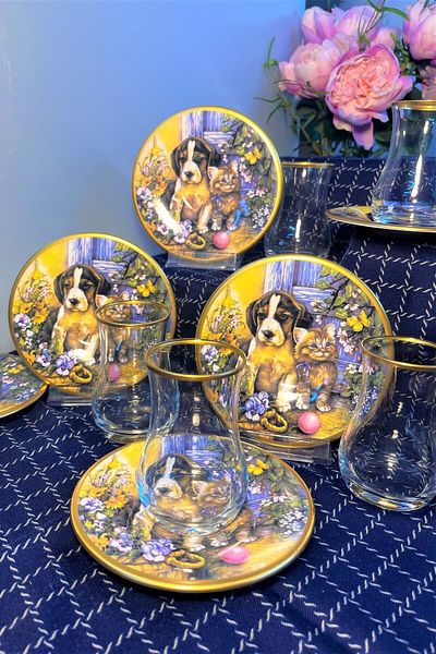 DECOSTYLE 12 Piece Patterned Matte Gold Tea Set with Ceramic Plate