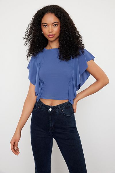 Trendyol Collection Indigo Levers Ruffle Λεπτομερής Ευέλικτη Πλεκτή Μπλούζα με λαιμόκοψη πλήρωμα TWOSS24BZ00636