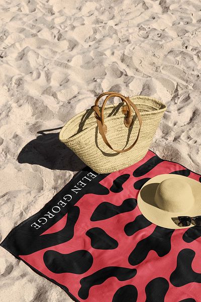Helen George Red Black Leopard Oversize Beach Towel - Hgtw0001347