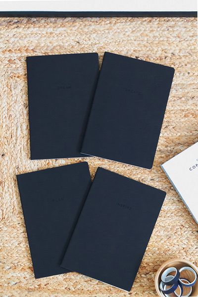 Matt Notebook Set caiete A5 din 4 piese, fără căptușeală, cusut croitorie negru