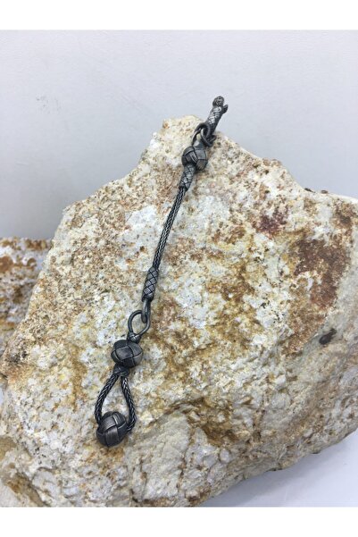 KAZZAZE Μονόχρωμη μπάλα με φούντα