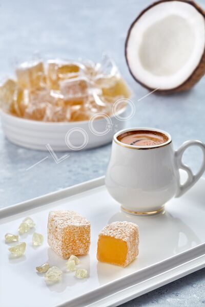 LOQO Doğal Damla Sakızı Aromalı Hindistan Cevizi Kaplı Lokum 1 Kg (TEK TEK PA...