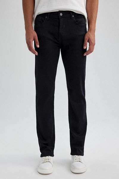 DeFacto Sergio Regular Fit - Regular Waist Tube Leg Jeans B2905ax23au