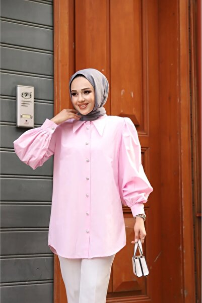 Tesettür Diyarı Tesettür Giyim Sivri Yaka Balon Kol Poplin Teri Cotton Kumaş Taşlı Düğmeli Gömlek-Açık Pembe