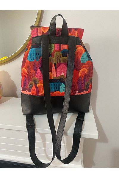 TALKING DREAMS Northern Backpack For European Houses