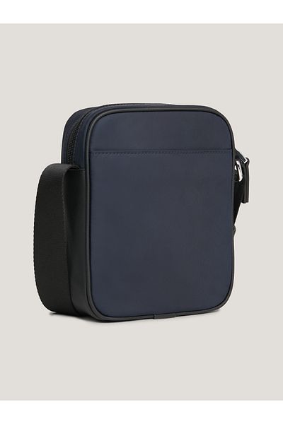 Tommy Hilfiger Men's Brand Logo Adjustable Shoulder Strap Stylish Looking Dark Blue Shoulder Bag Suitable for Daily Use
