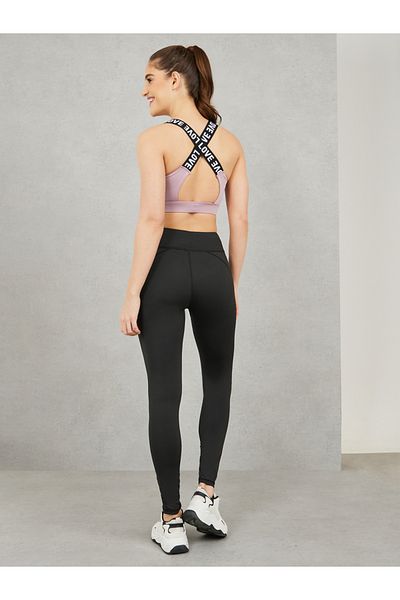 Styli Pack of 3 - Mesh Back Detail T-Shirt Crossback Strap Sports Bra and Stitch Detail Legging Active Set