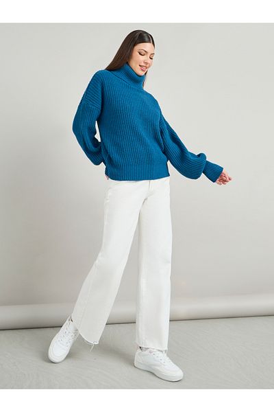 Styli Regular Fit Chunky Knit  Sweater with Volume Sleeves