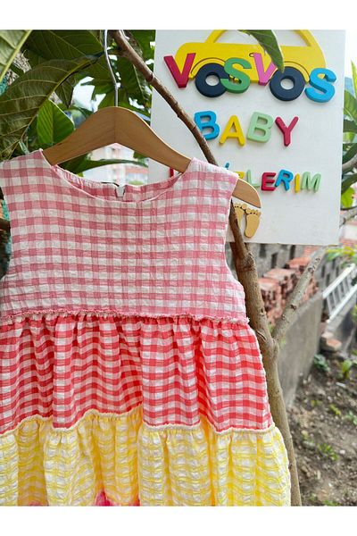 VOSVOSBABYSTORE Rochie Dusty Rose cu model curcubeu