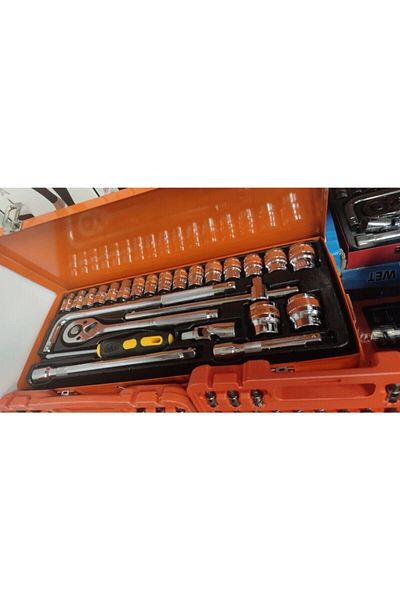 Alpha Tools 25 Piece Socket Set