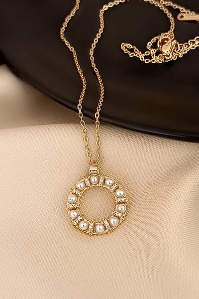 COSİTA Classic Pearl Zircon Jewelled Circle Wreath Gold Necklace