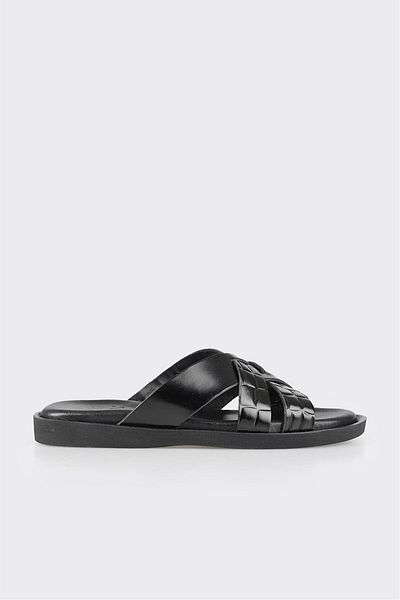 Elle Shoes شبشب رجالي من الجلد الأسود