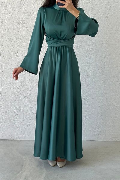 LEYUZE BUTİK Βραδινό φόρεμα με πράσινο σατέν Hijab - Μανίκι βολάν, ουράνια κομψότητα