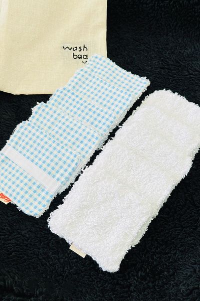 Puffa 10 Pieces Blue Makeup Remover Pad - Washing Bag Gift