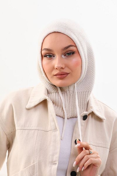 Ritagarcia String Women's Balaclava Beanie Headgear
