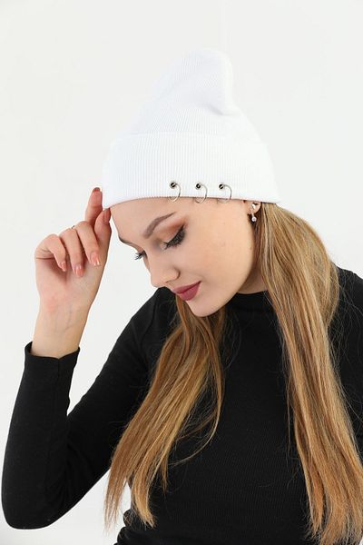 Ritagarcia Women's White Piercing Winter Beret