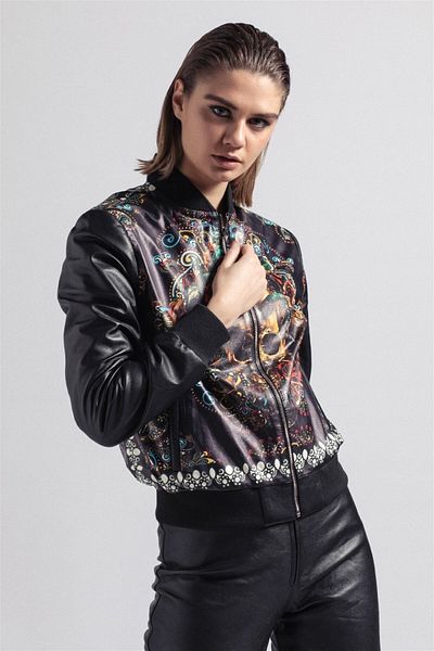 Deriderim Black Front and Back Skull Printed Waist and Sleeve Ribbed Sports Short Women's Genuine Leather Coat