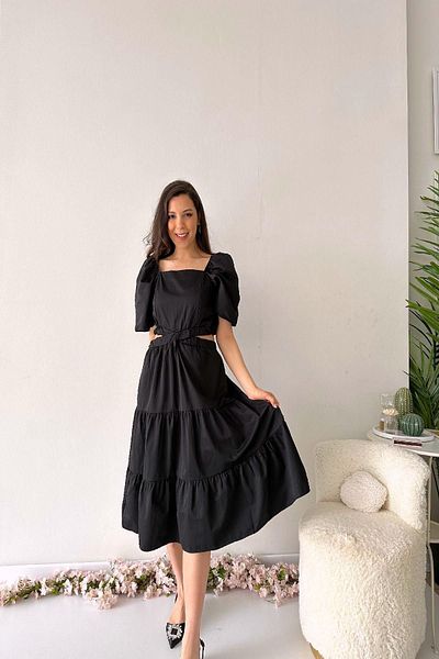 Mine Tan Butik Rochie decoltata cu mânecă trei sferturi - neagră