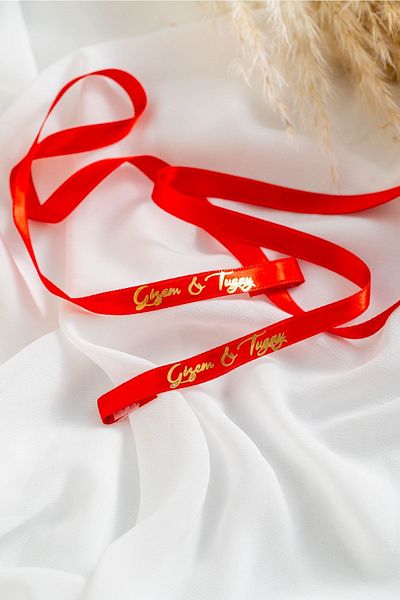 Renna 1 cm Wide Red Satin - Gold Written Ribbon