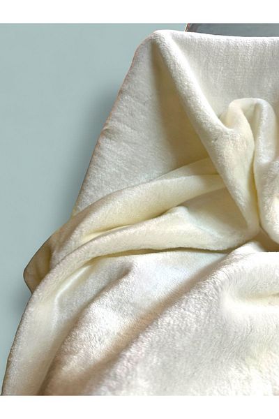PLUSH STUDIO Zp-lutur- Non-Shedding Imported White Plush Fabric 100x150 Cm Home Textile