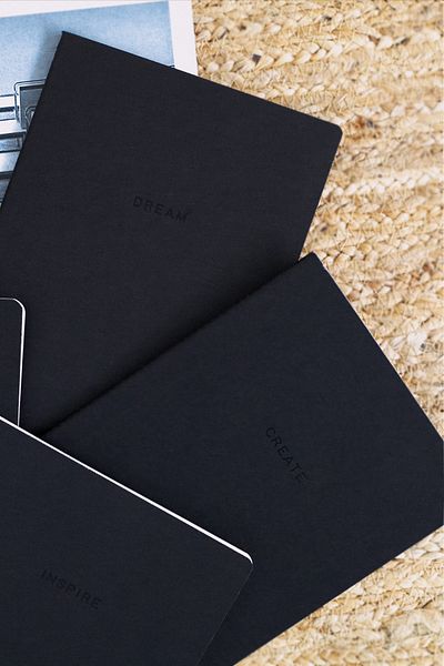 Matt Notebook Set caiete A5 din 4 piese, fără căptușeală, cusut croitorie negru