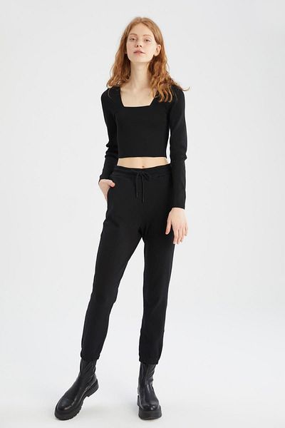 DeFacto Slim Fit Square Collar Cool Sweater - X6887az22au