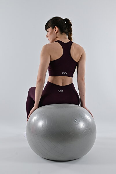 OQRA حمالة صدر رياضية باللون العنابي قابلة للتمدد ومتجددة - حمالة صدر بوسفورس...