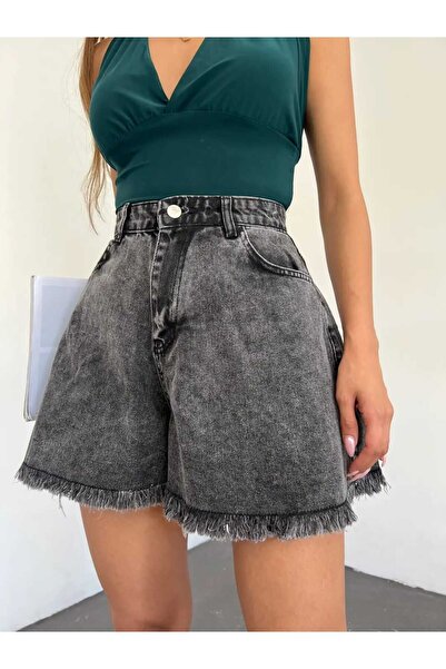 DENİKK DF3310 női trendi farmer rövidnadrág széles szárú bojttal