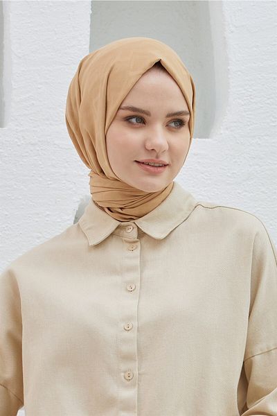 Loryan Dark Beige Cotton Jacquard Shawl - Logo Patterned