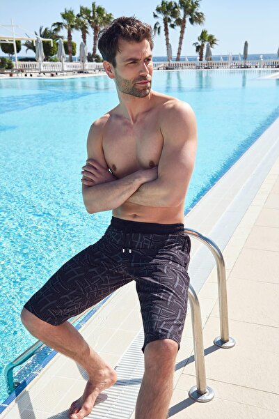 Haşema Monogram Desenli Siyah Erkek Uzun Şort