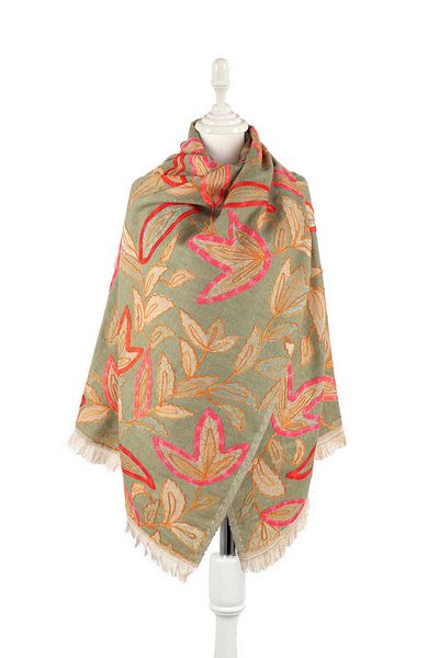 Bursa İpek Green Embroidered Marimo Wool Shawl