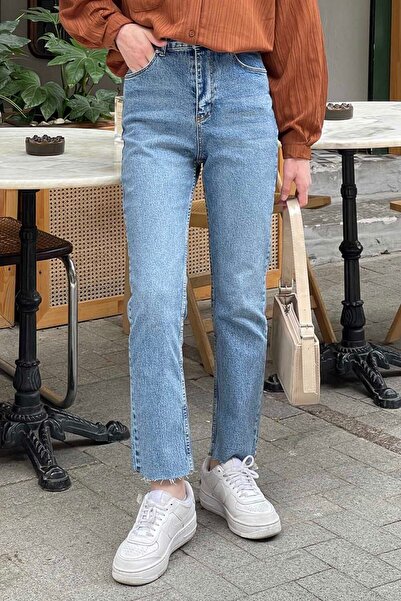 lamelif Τζιν με κομψή εφαρμογή και κομμένα τελειώματα