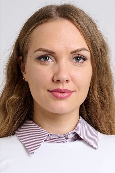 Hope Blooms Kadın Gömlek Yakası Yanları Lastikli Model