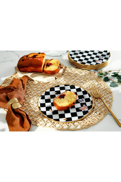 B&M 6 Round Cake Plates - Checkered Butterfly Pattern