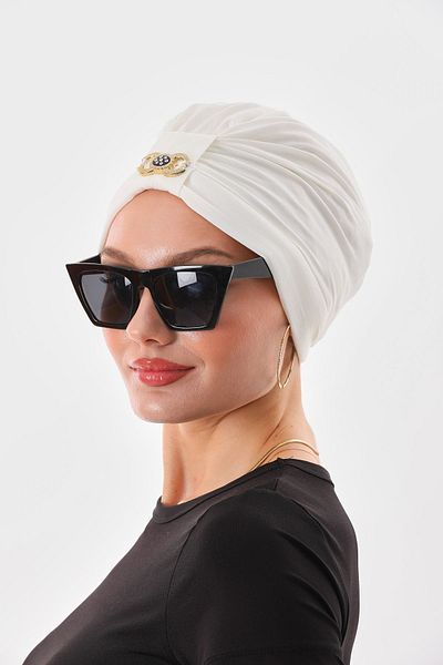 Ritagarcia Cap with Stones