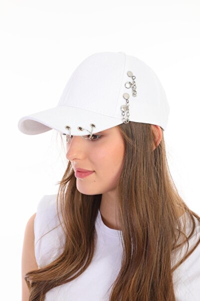 Elif İç Giyim Siyah Zincirli Ve Piercingli Kep Şapka