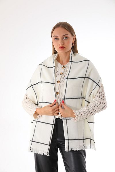 Ritagarcia Women's Soft Textured Ecru-black Plaid Scarf