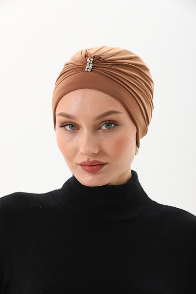 Ritagarcia Cap with Stones
