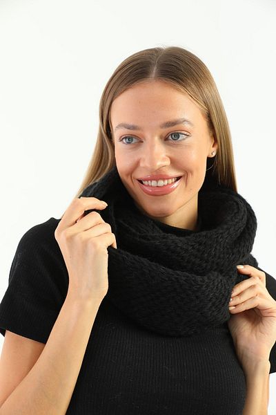 Ritagarcia Guler negru tricotat pentru gât pentru femei