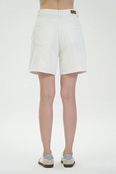 CROSS JEANS Beyaz Yüksek Bel Patı Fermuarlı Jean Şort C 4534-105