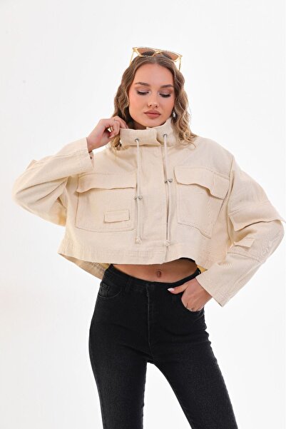 ESB Design سترة نسائية بيج قصيرة كبيرة الحجم من الجبردين بجيب برباط للموسم ال...