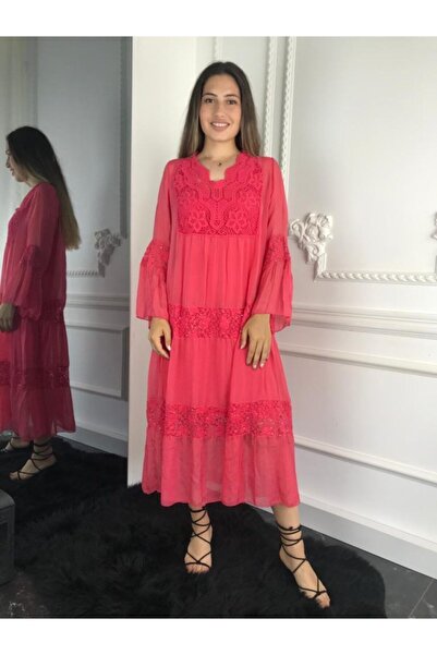 Bohemian Women's Pomegranate Lace Detailed Silk Dress