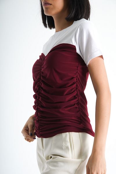Moda Değirmeni Tricou cu decolteu alb-rosu Claret pentru femei - Drapat, BG1193-314-0001
