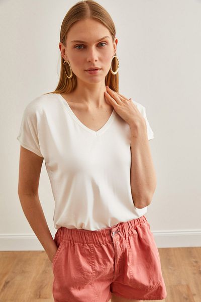 Olalook Ecru V-Neck Bat Knitted Viscose Women's T-Shirt - TSH-19000822