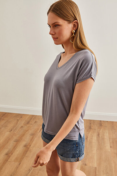 Olalook Gray V-Neck Bat Knitted Viscose Women's T-Shirt - TSH-19000822