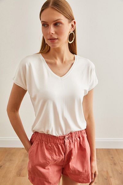 Olalook Ecru V-Neck Bat Knitted Viscose Women's T-Shirt - TSH-19000822